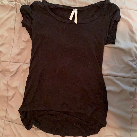 black tee - Picture 1 of 2